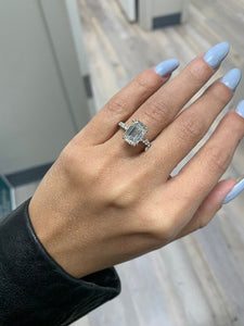 2.80ct Emerald Cut Diamond Engagement Ring
